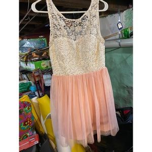 Dress size M